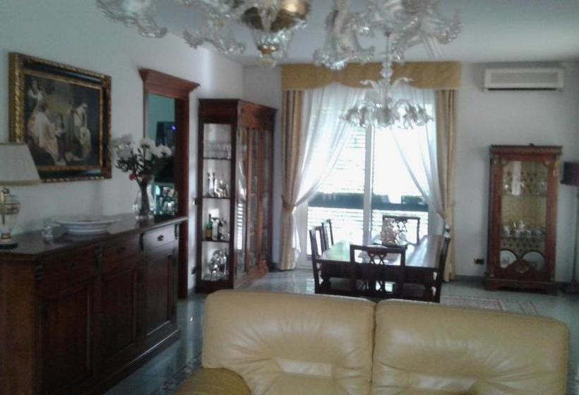 تختخواب و صبحانه Le Palme