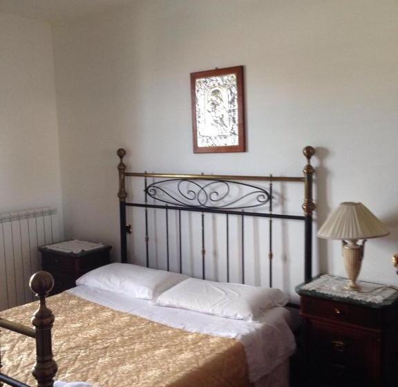 تختخواب و صبحانه Le Palme