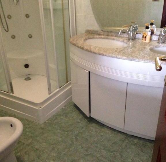 تختخواب و صبحانه Le Palme