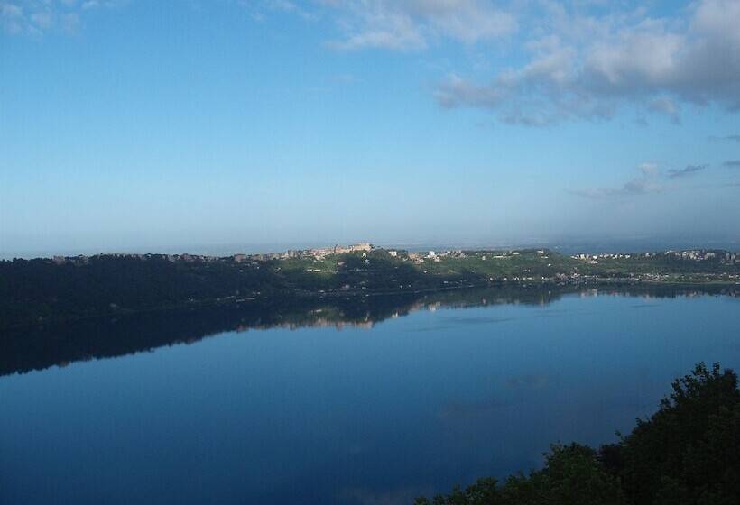 مسافرخانه Villa Palazzola