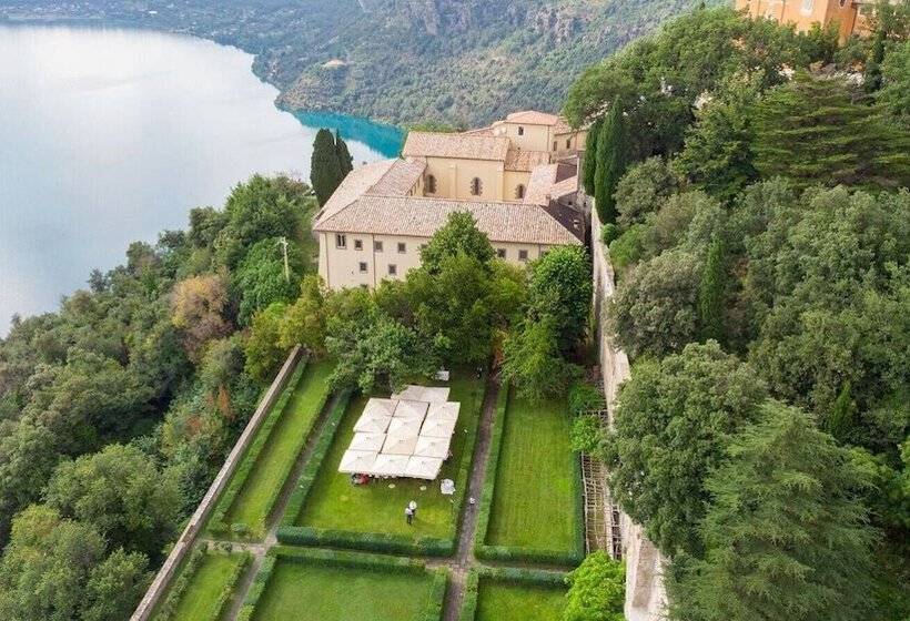 مسافرخانه Villa Palazzola