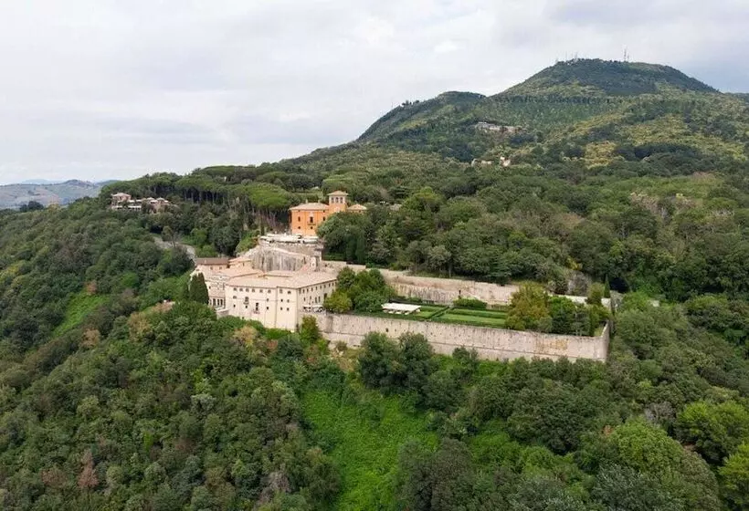 مسافرخانه Villa Palazzola