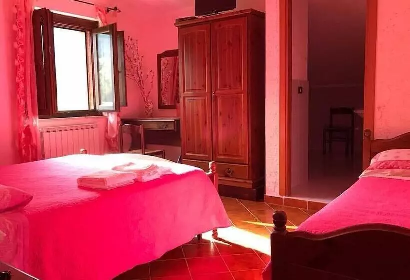 Maaseutuhotelli Agriturismo Il Giardino Dei Ciliegi