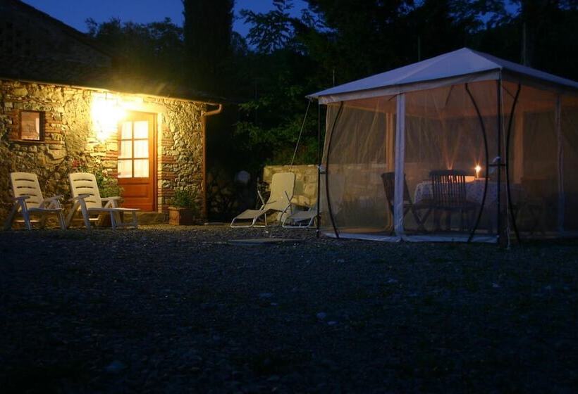 田舎風ホテル Agriturismo Podere La Cava