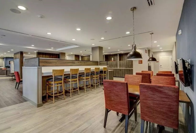 בית מלון כפרי Towneplace Suites By Marriott Houston Hobby Airport