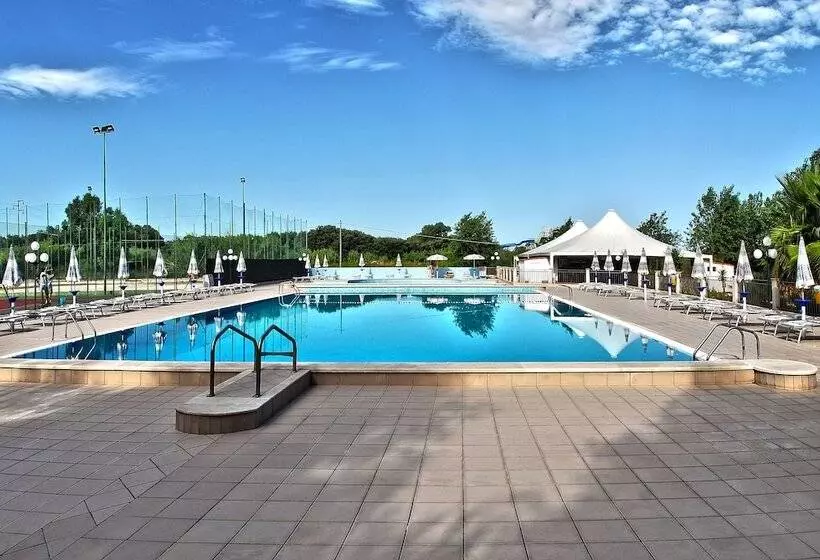 Hotelli Victoria Mobilehome In Camping Stella Del Sud