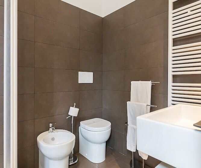 펜션 Foresteria Via Italia