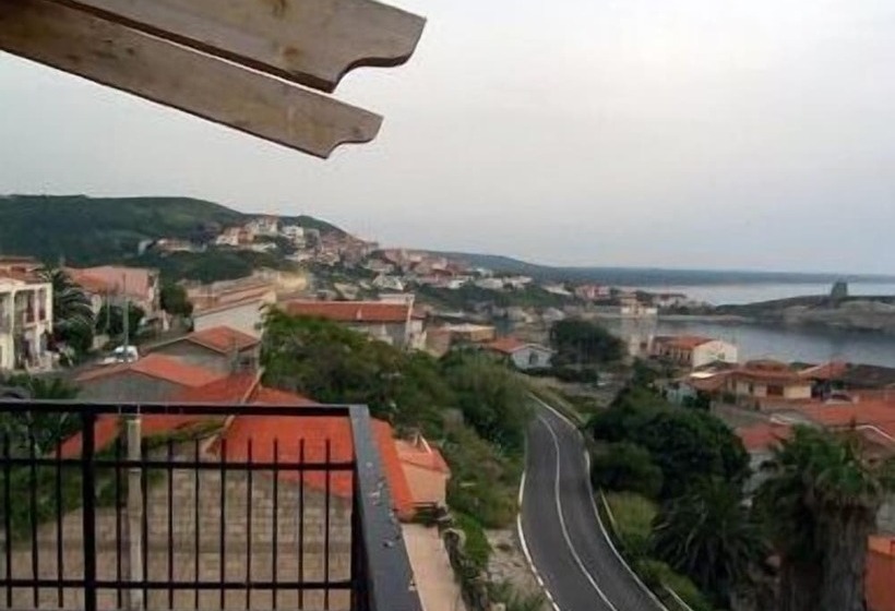 بنسيون Mare Lughente