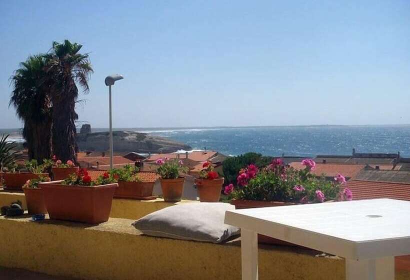 بنسيون Mare Lughente