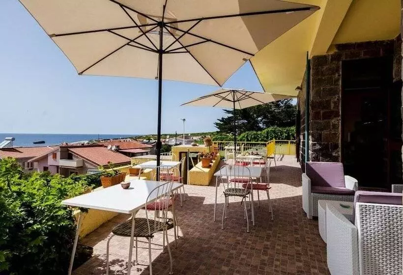 پانسیون Mare Lughente