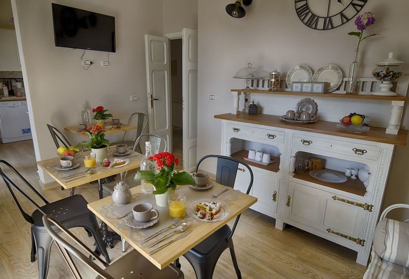 住宿加早餐  La Valle Del Tevere