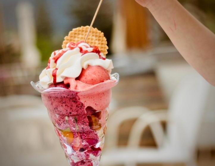 住宿加早餐 Laugen Cafe Pizza Bb