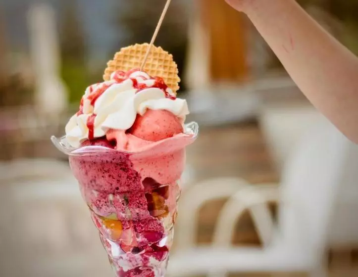 ベッドアンドブレックファースト Laugen Cafe Pizza Bb