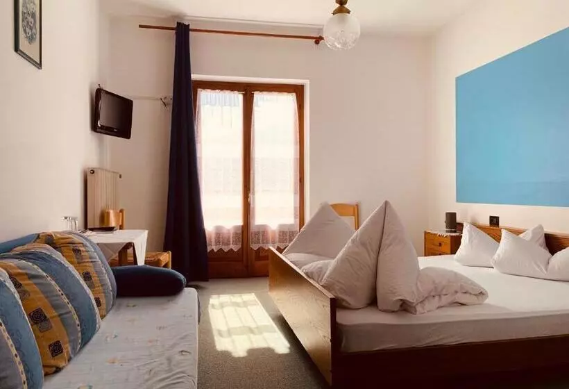 ベッドアンドブレックファースト Laugen Cafe Pizza Bb