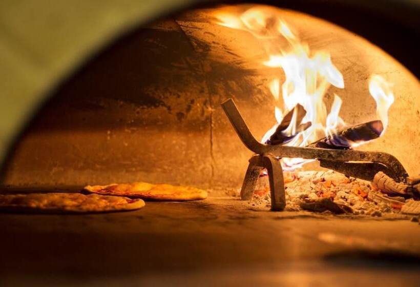 住宿加早餐 Laugen Cafe Pizza Bb