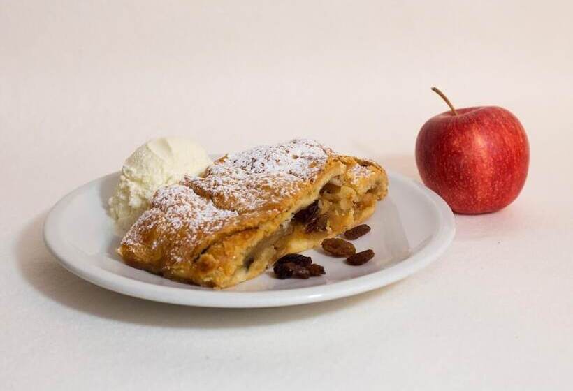 住宿加早餐 Laugen Cafe Pizza Bb