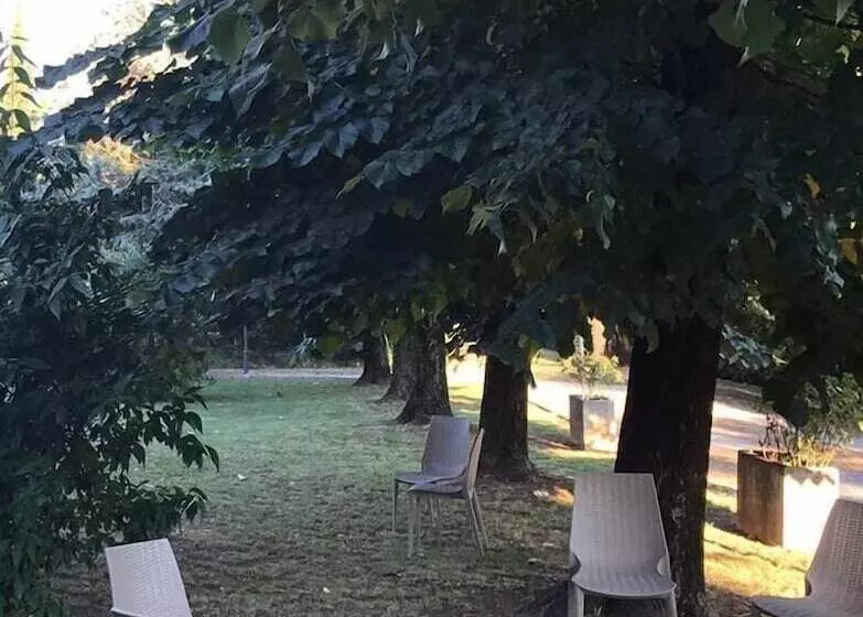 Aamiaismajoitus (B&B) Maison D  Hotes