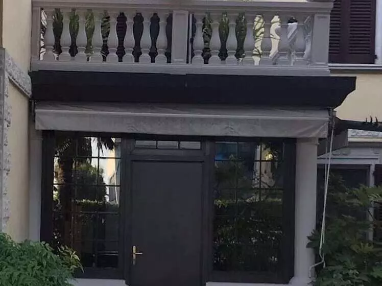 Aamiaismajoitus (B&B) Maison D  Hotes