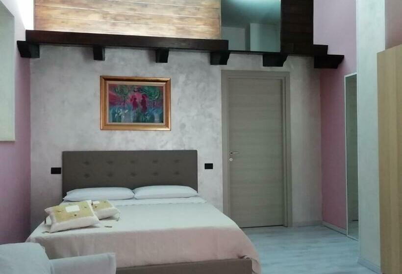 Bed and Breakfast Mattei Domus