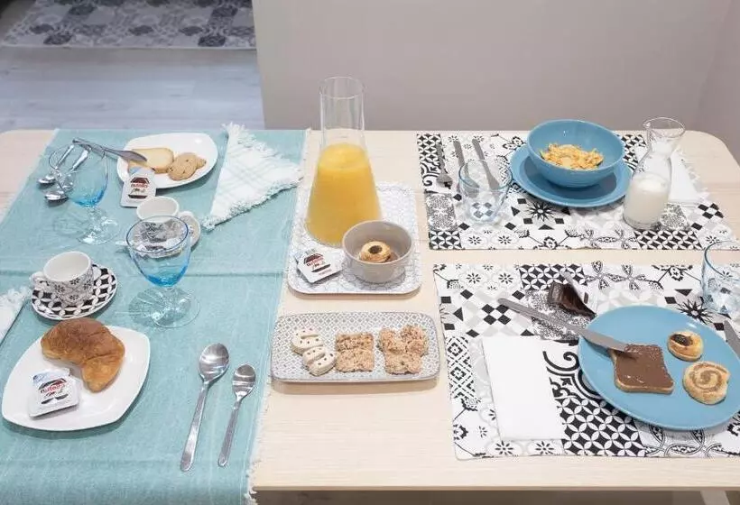 تختخواب و صبحانه Torino1.9