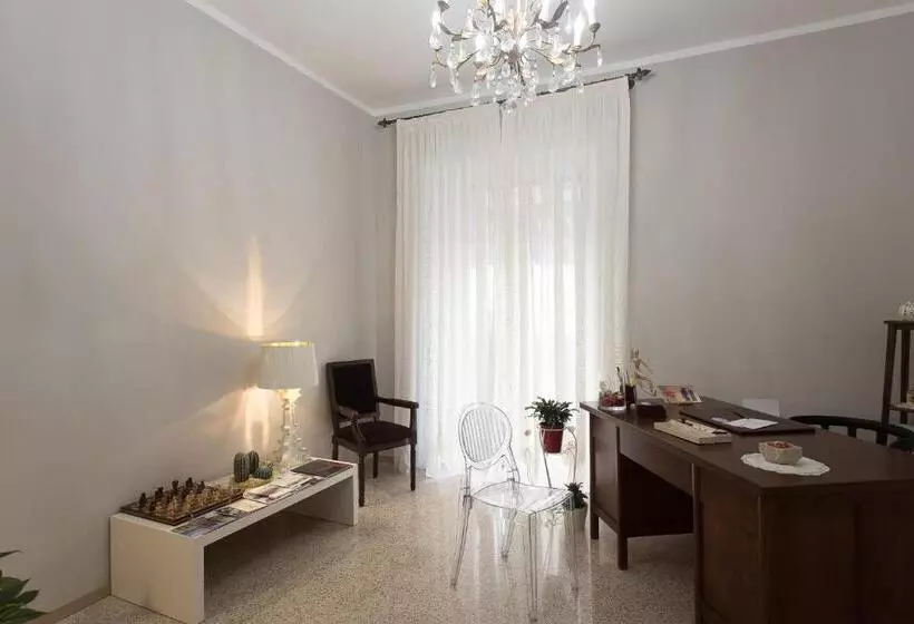 تختخواب و صبحانه Torino1.9