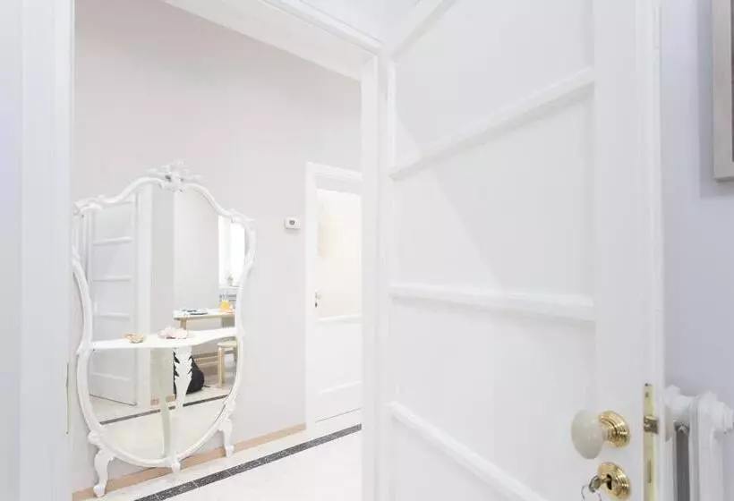 تختخواب و صبحانه Torino1.9