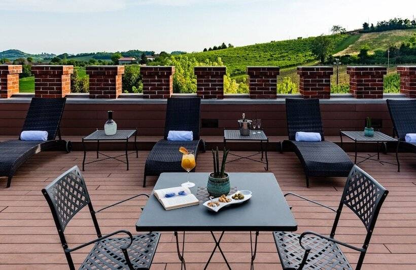 簡易ホテル Casa Munfrà