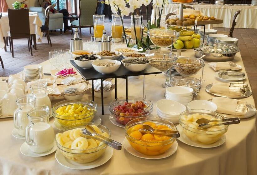 簡易ホテル Casa Munfrà