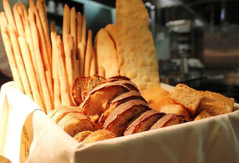 簡易ホテル Casa Munfrà