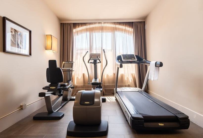 簡易ホテル Casa Munfrà