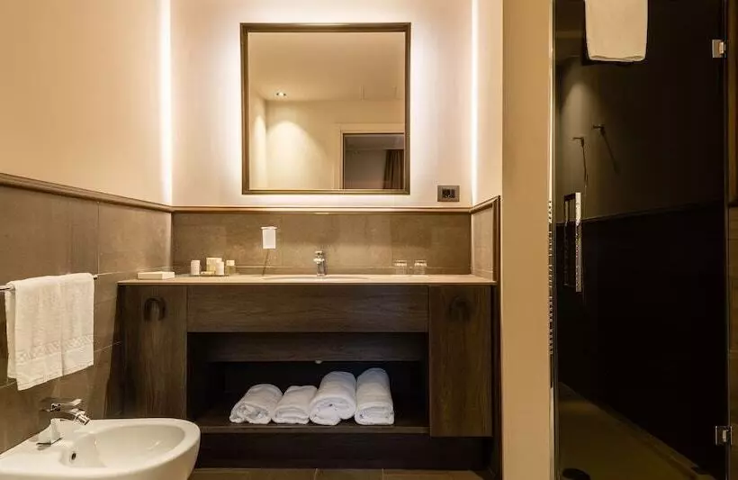 簡易ホテル Casa Munfrà