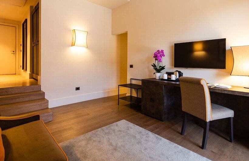 簡易ホテル Casa Munfrà