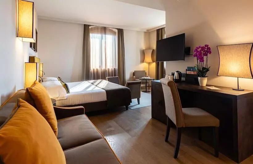 簡易ホテル Casa Munfrà