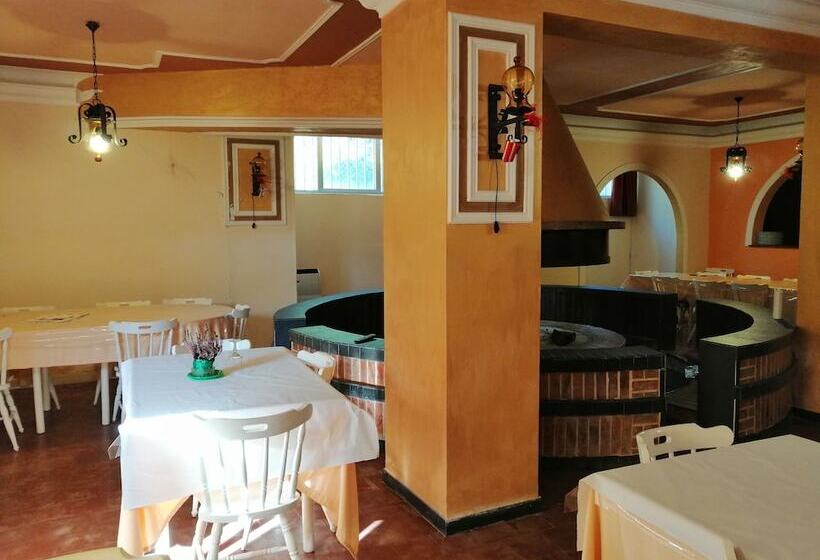 مسافرخانه Podio