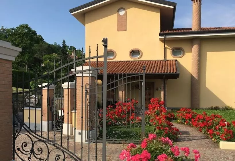 Maaseutuhotelli Agriturismo Dolcerisveglio