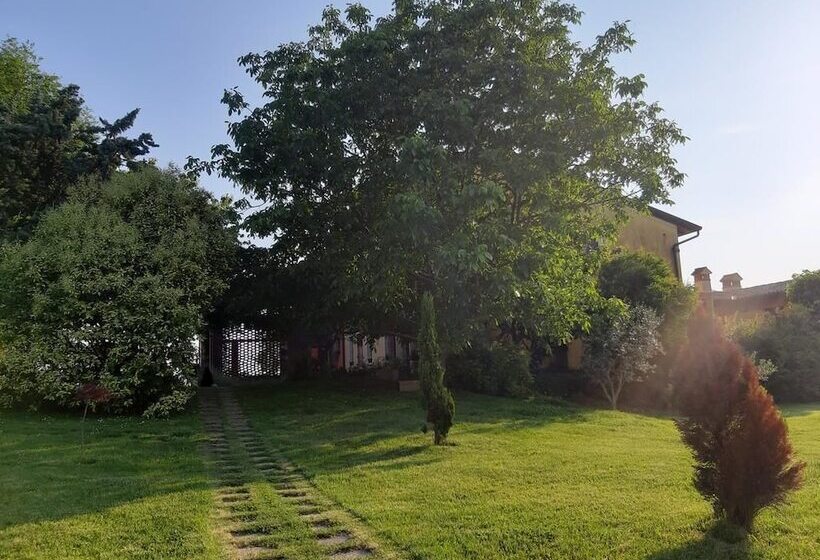 בית מלון כפרי Agriturismo Trebis