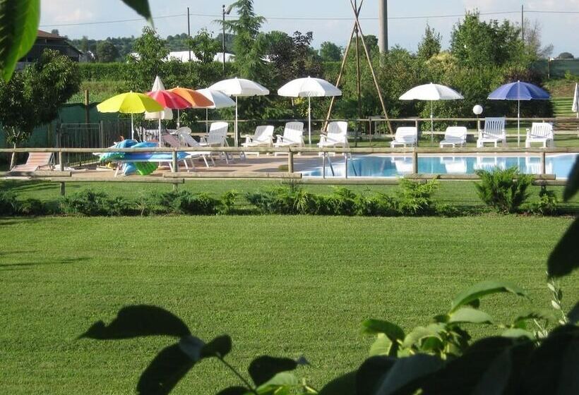 בית מלון כפרי Agriturismo Trebis