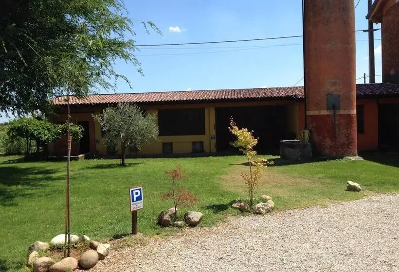 Maaseutuhotelli Agriturismo Trebis