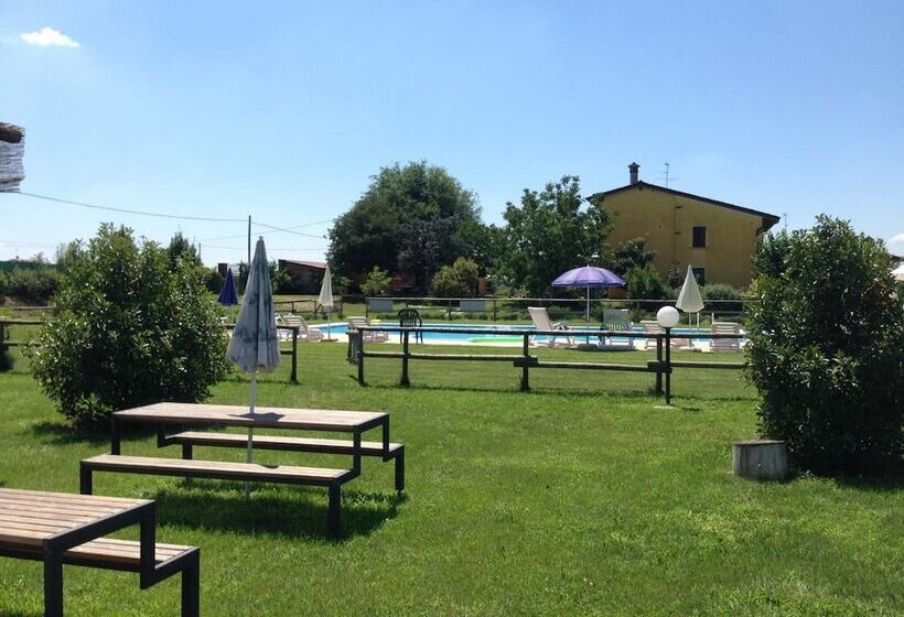 בית מלון כפרי Agriturismo Trebis