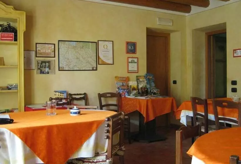 Maaseutuhotelli Agriturismo Trebis