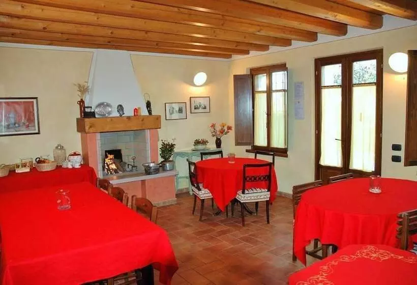 Maaseutuhotelli Agriturismo Trebis