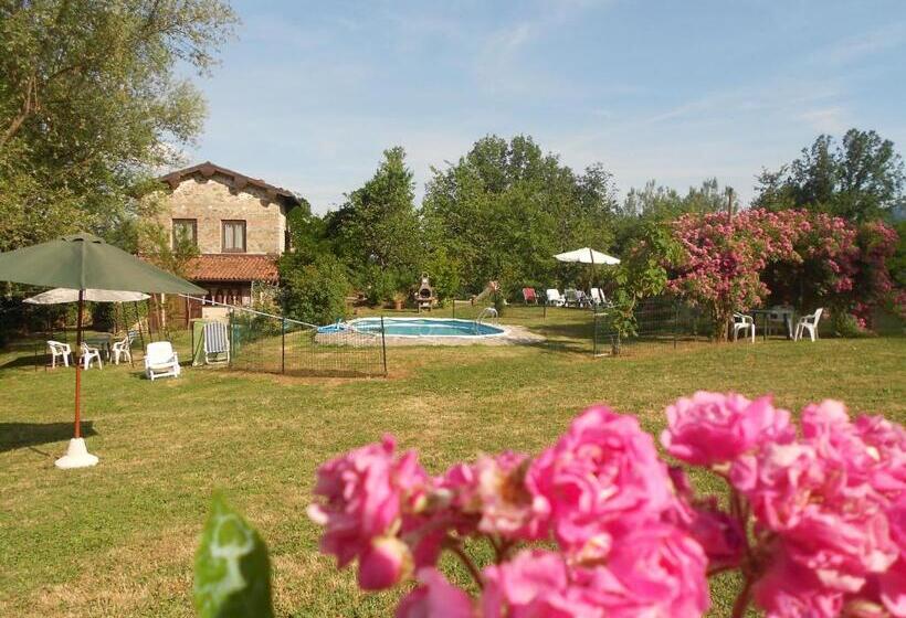 فندق ريفى La Capannella