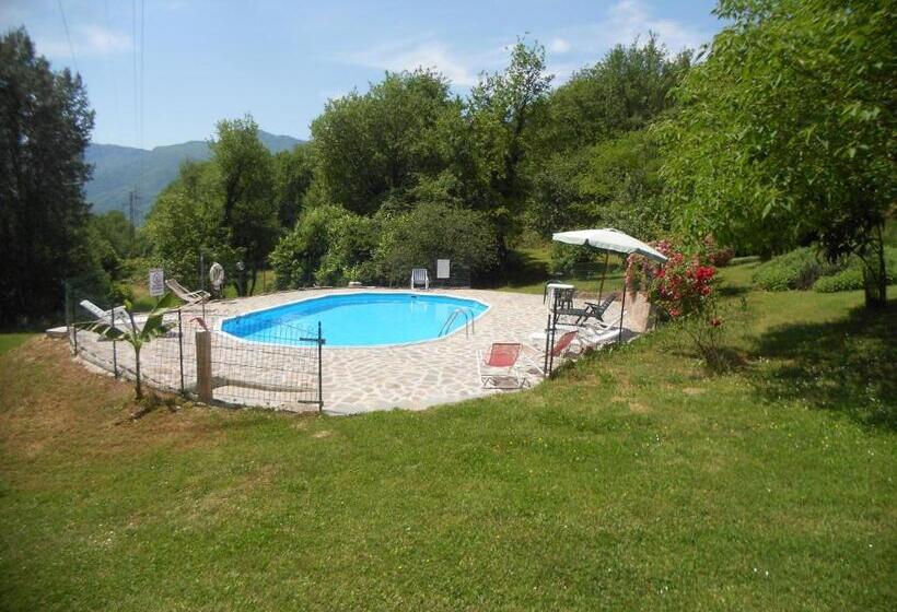 فندق ريفى La Capannella