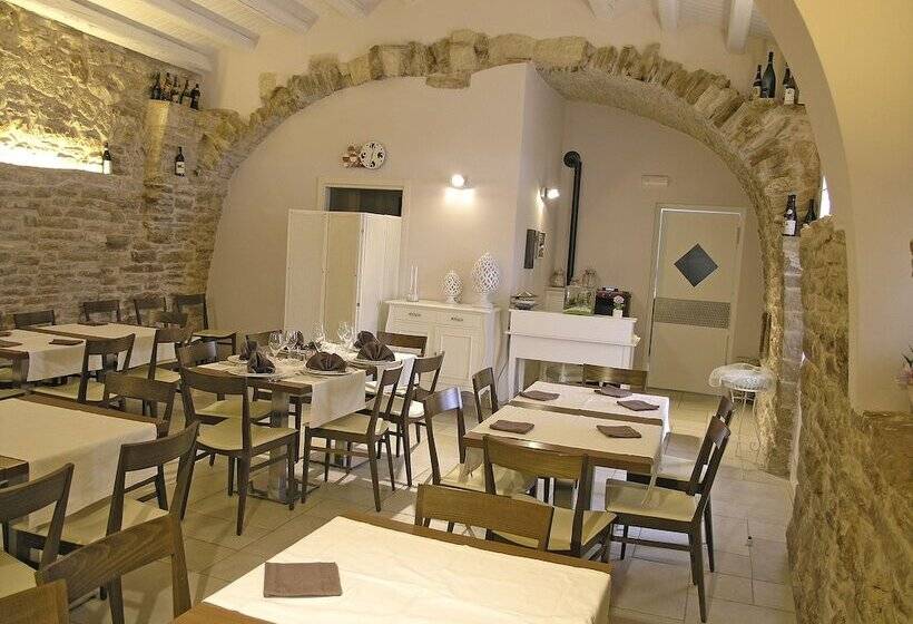 בית מלון כפרי Masseria Revinaldi