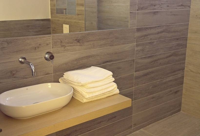 בית מלון כפרי Masseria Revinaldi