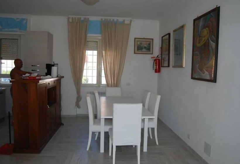 مبيت وإفطار La Duna Beach