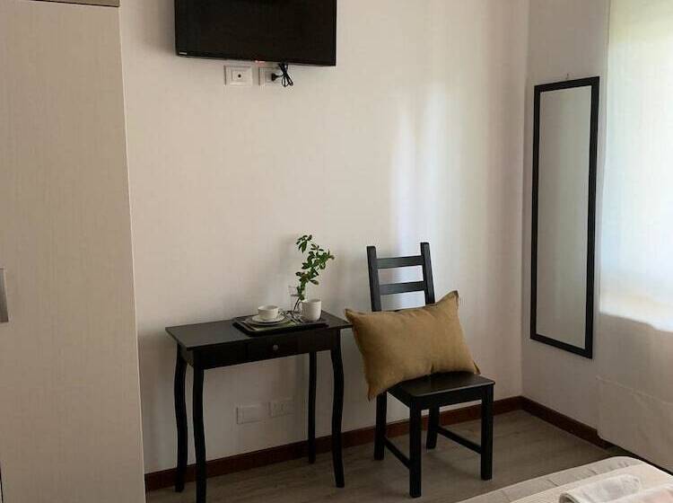 تختخواب و صبحانه Nottetempo Verona