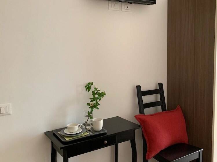 تختخواب و صبحانه Nottetempo Verona