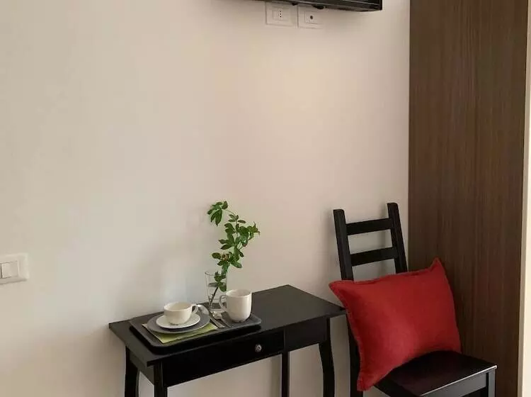 تختخواب و صبحانه Nottetempo Verona
