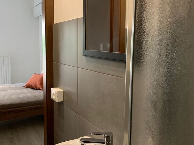 تختخواب و صبحانه Nottetempo Verona